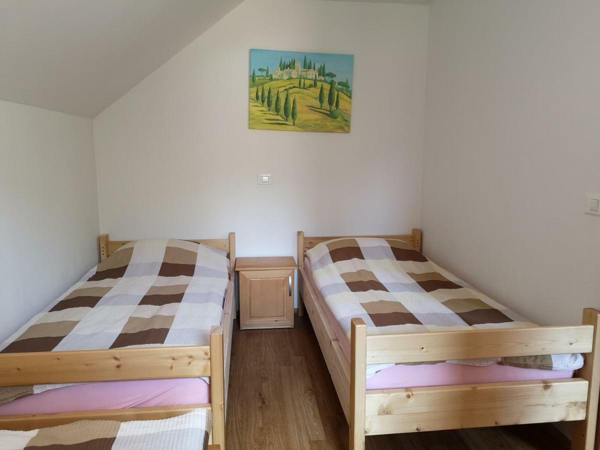 Apartments Trebusak Laze v Tuhinju Ngoại thất bức ảnh